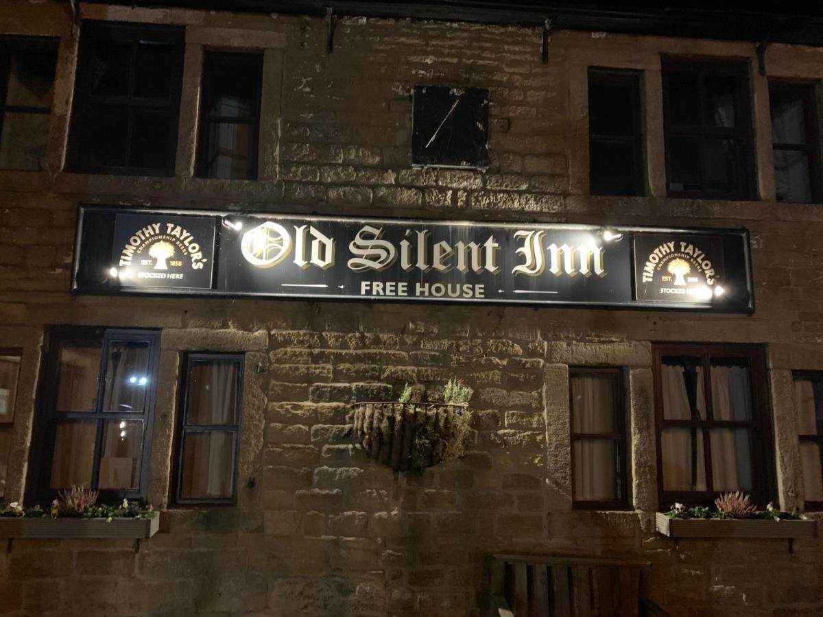 The Old Silent Inn Haworth Exterior photo